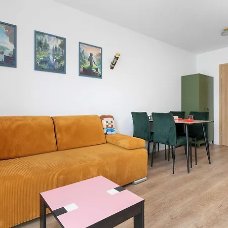 Διαμέρισμα Rodzinny Blisko Morza Inspirowany Gra Minecraft Z Konsola Do Gier By Renters Jastrzębia Góra