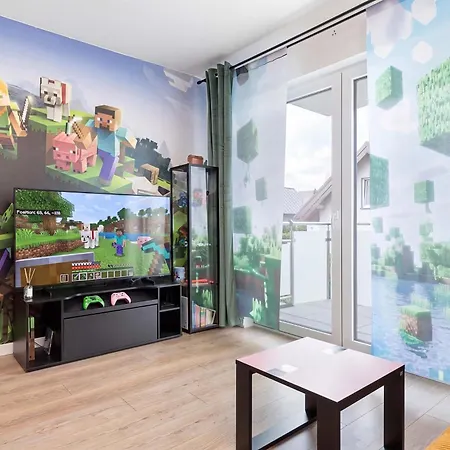 Rodzinny Blisko Morza Inspirowany Gra Minecraft Z Konsola Do Gier By Renters Jastrzębia Góra